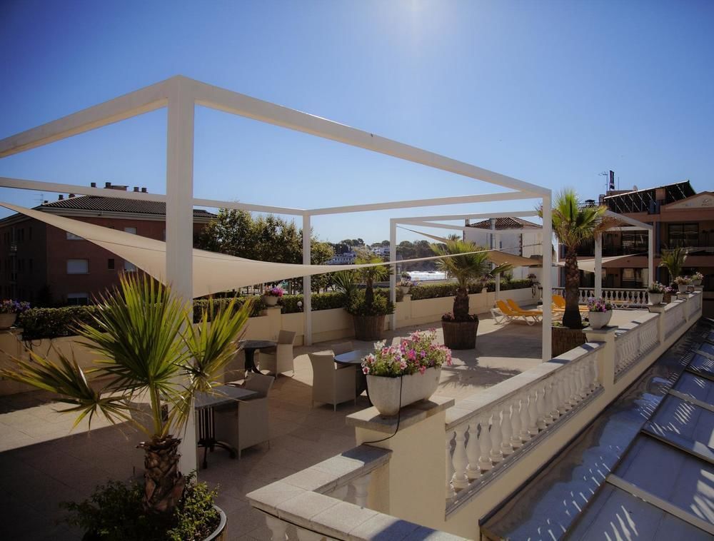 Van Der Valk Hotel Barcarola Sant Feliu de Guíxols Exterior foto